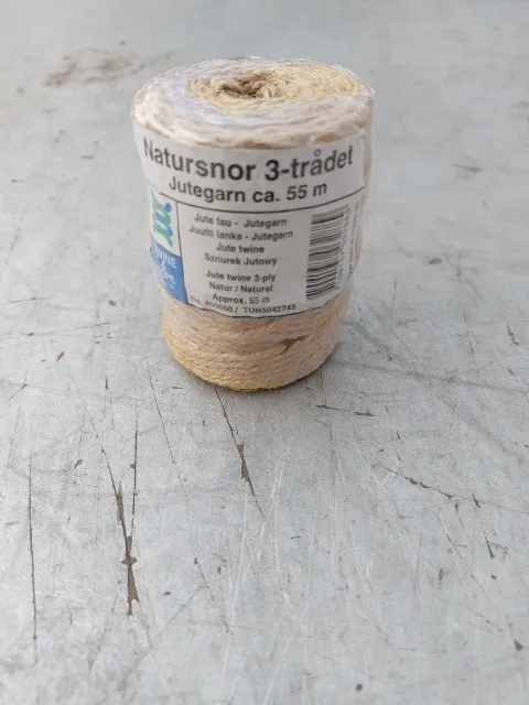 Jutegarn 3-trådet 3 Jutegarn 3-trådet