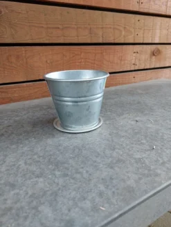 Lille Zinkspand Med Underfad